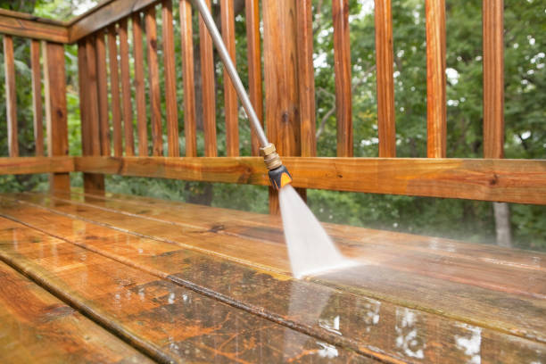Best Pool Deck Cleaning  in Bent Creek, NC